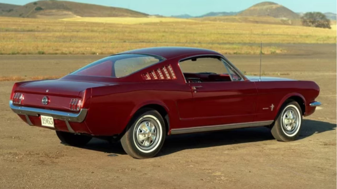 Ford Mustang: Bir efsanenin tarihi serveni