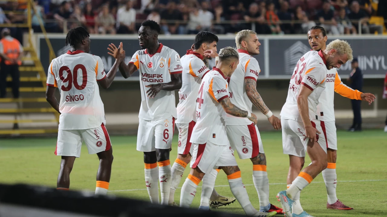 Galatasaray, "Devler Ligi"nde yarn Liverpool'u konuk edecek