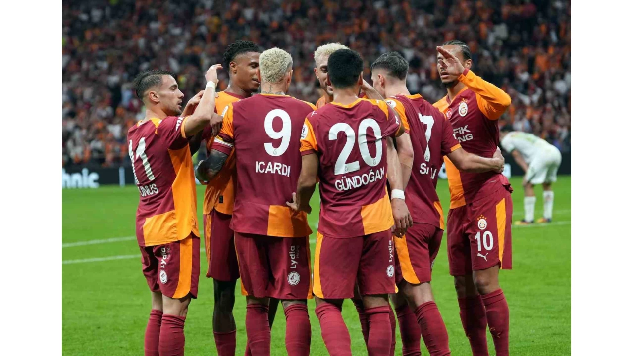 Galatasaray ligdeki yenilmezlik serisini 14'e kard