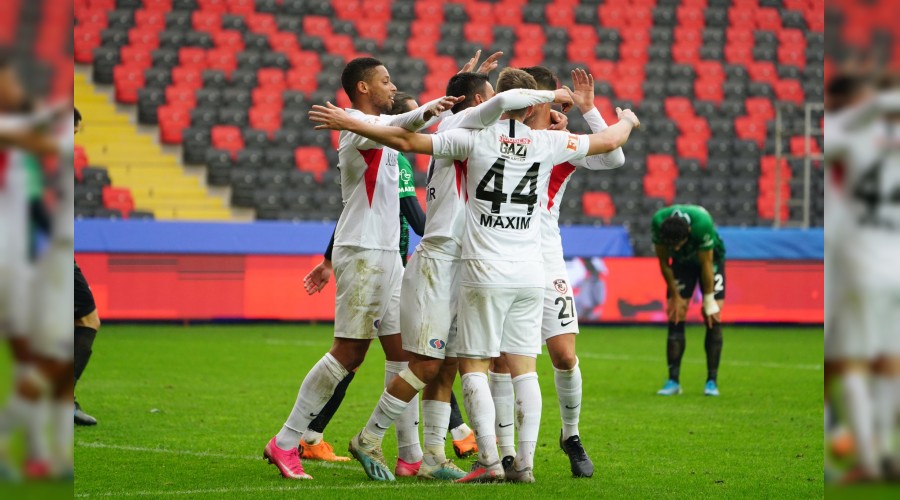 Gaziantep kupada da dolu dizgin