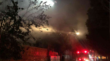 Gaziantep'te mobilya fabrikasnda korkutan yangn