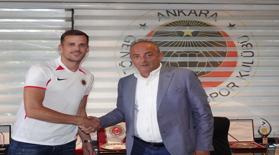 Genler'e Hollandal oyuncu