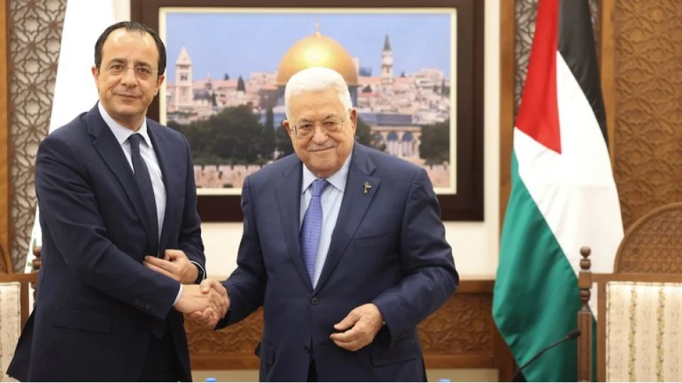  G�ney K�br�s Rum Y�netimi (GKRY), Filistin Devlet Ba�kan� Mahmud Abbas��n 29-30 Ekim tarihlerinde adaya �al��ma ziyareti ger�ekle�tirece�ini duyurdu