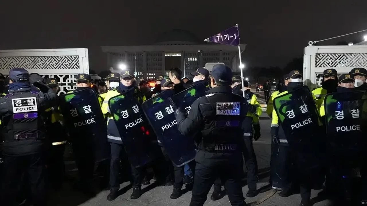 Güney Kore'de sıkıyönetimi sonlandırma kararı onaylandı