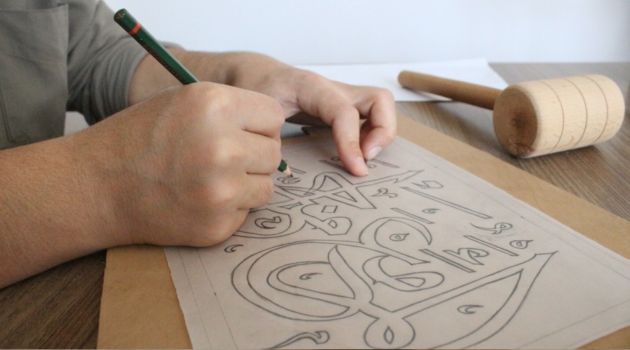  Hat sanat�n� deriyle bulu�turdu