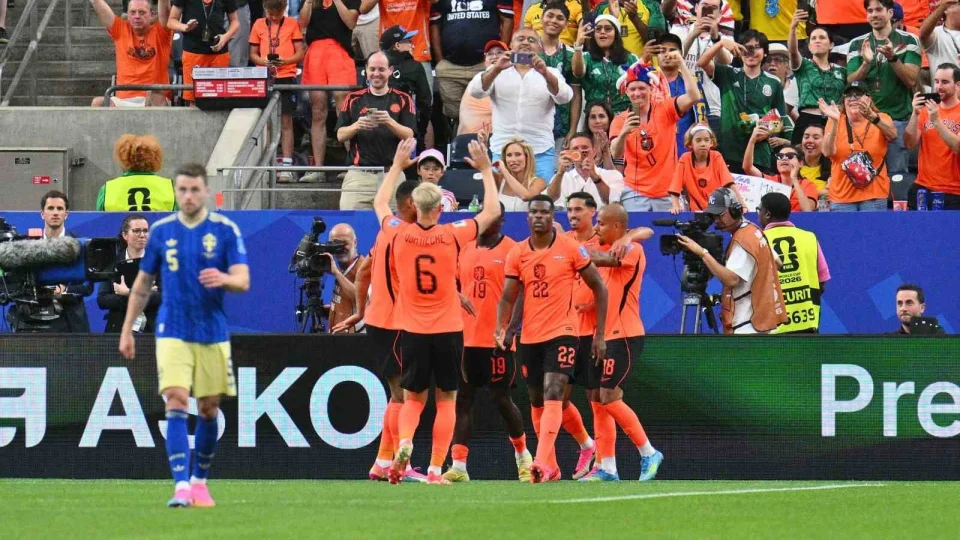 Hollanda: 5 - İsveç: 1