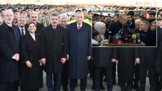 Hulki Cevizoğlu'nun Erdoğan'la aynı kareye girme çabası gündem oldu