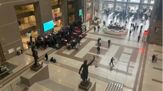 İBB'ye yönelik yolsuzluk soruşturmasında gözaltına alınan 45 zanlı adliyede