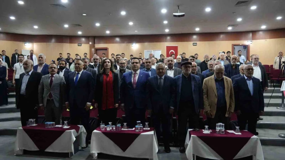 I�d�r'da "Ehlibeyt alimleri bulu�mas�" d�zenlendi