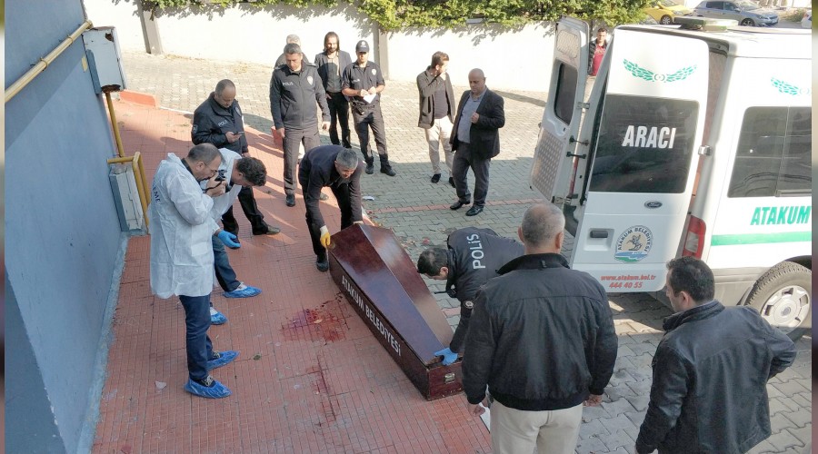 �ki �ocuklu profes�r intihar etti