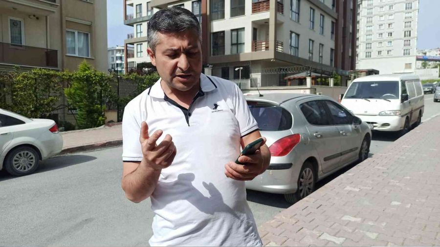 �ki dakikada �ald�klar� ara�la h�rs�zl�k yapt�lar