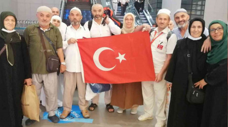 İlk hacı kafilesi kutsal topraklardan döndü