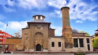 İnce Minareli Medrese: Selçuklu sanatının göğe uzanan minareleri