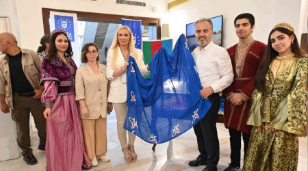 İpeksi festival koza alımıyla başladı