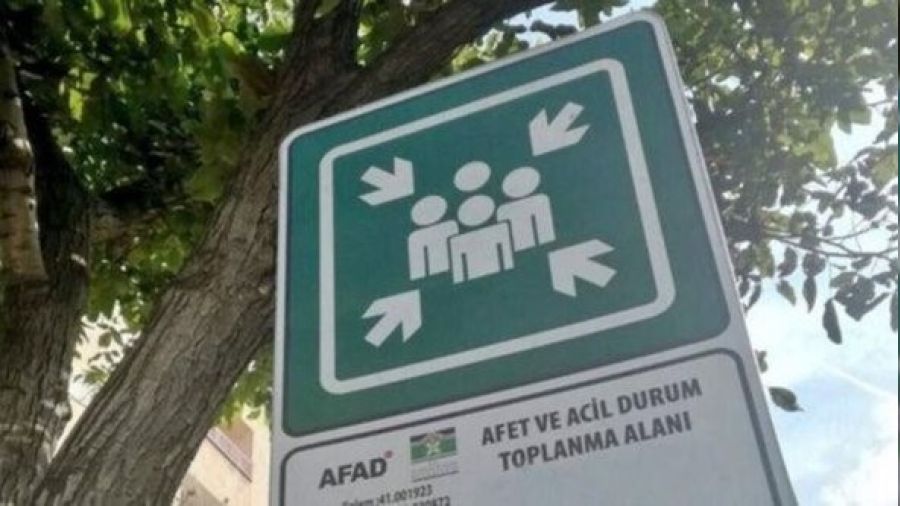 stanbul'da toplanma alanlar imara alm