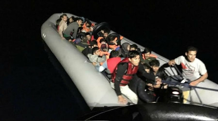 İzmir'de 2 günde 370 göçmen yakalandı