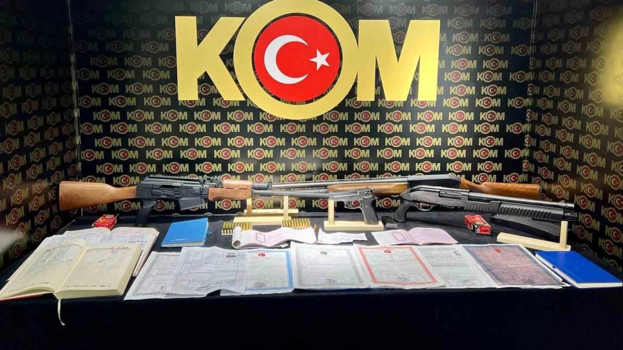 zmir'de tefecilik operasyonu: 5 gzalt