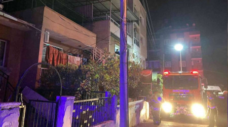 İzmir'de yangında 1 kişi hayatını kaybetti
