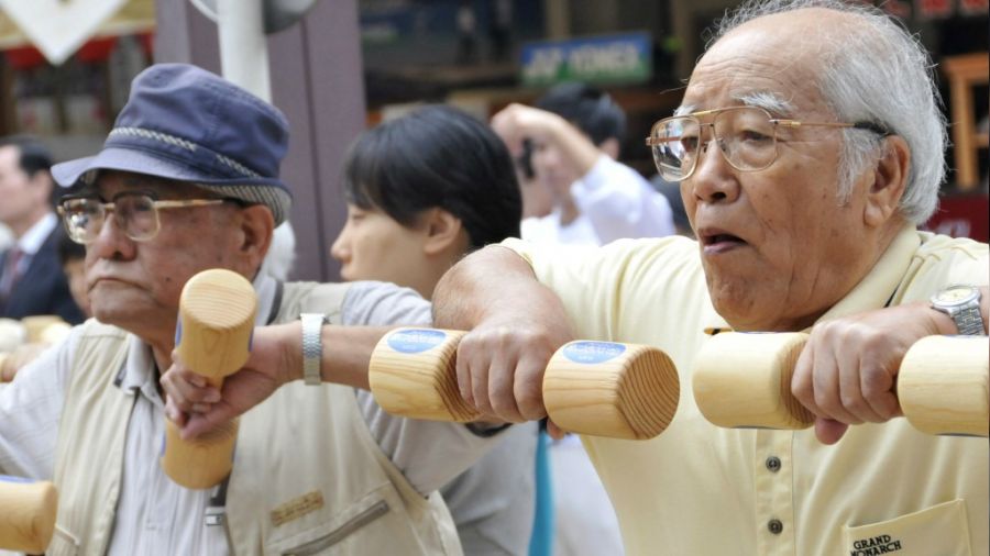 Japonya'da 100 yaşını aşan insan sayısı 90 bin 526