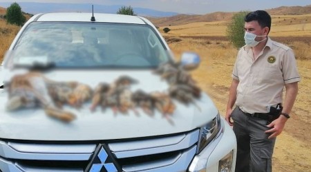 Kaçak avlanan avcılar yakayı ele verdi
