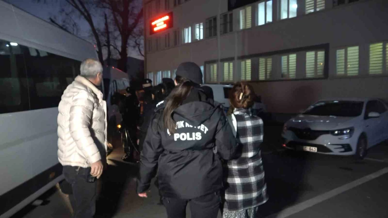 Kad�n h�rs�z�n sahte �ocuk oyunu...