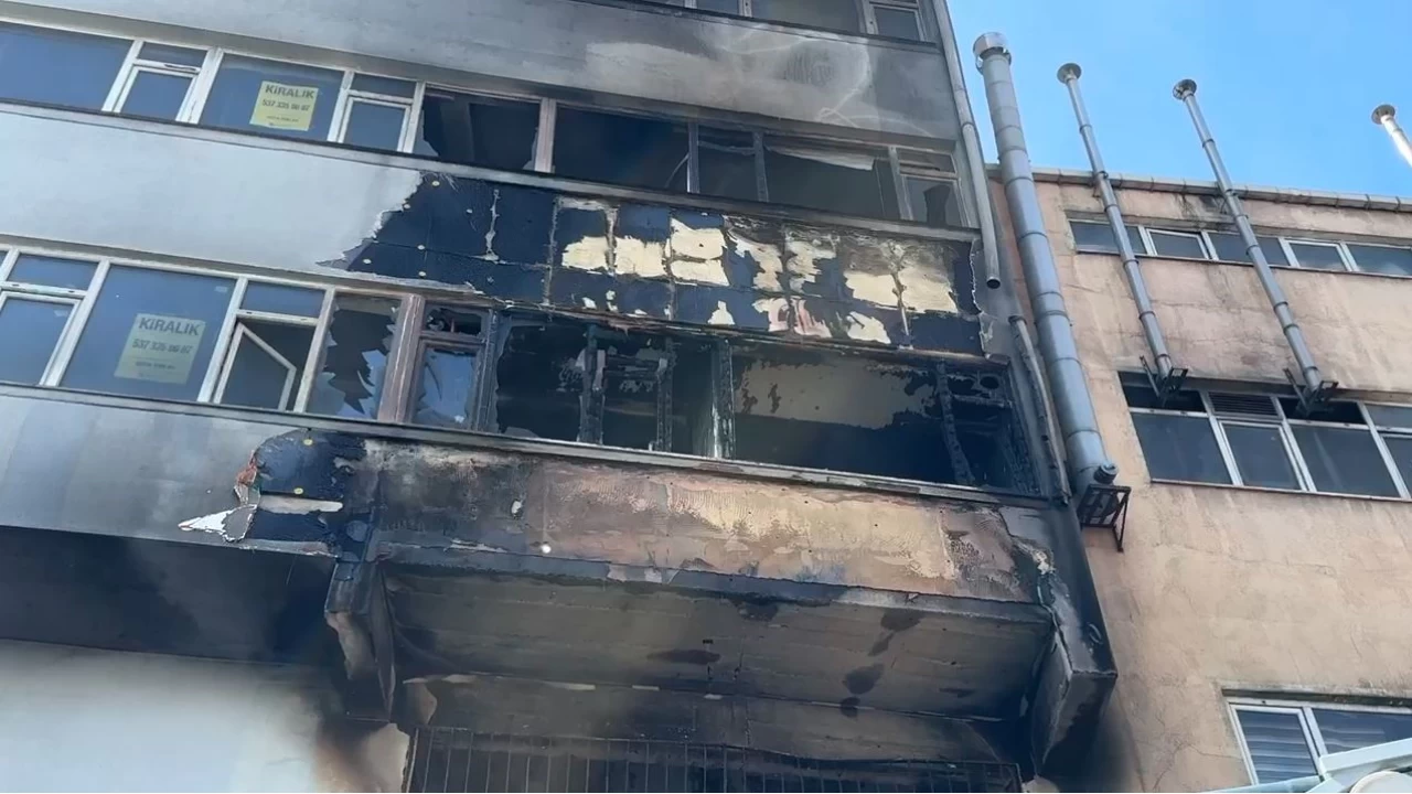 Kağıthane'de motosiklet tamirhanesinde patlama