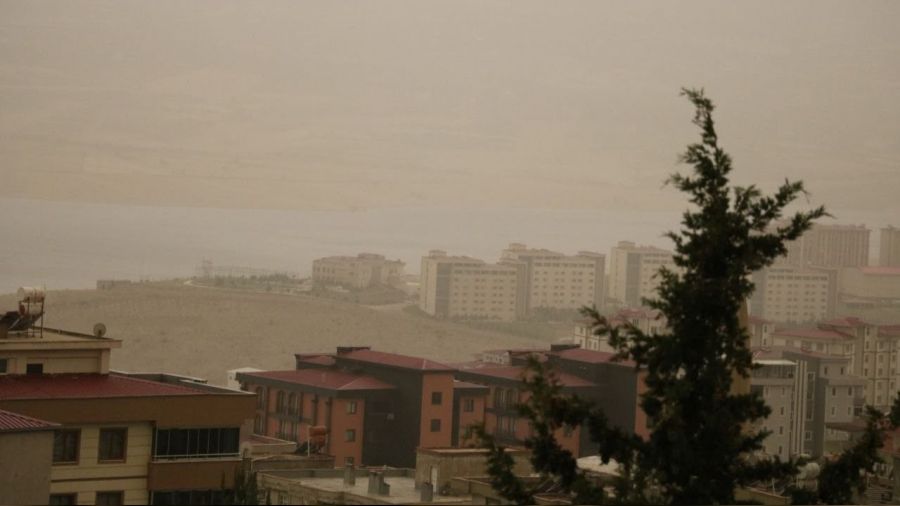 Kahramanmara�'ta toz bulutlar� etkili oluyor