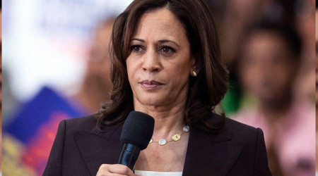 Kamala Harris iin 'ilevsiz' iddialar ve bir istifa