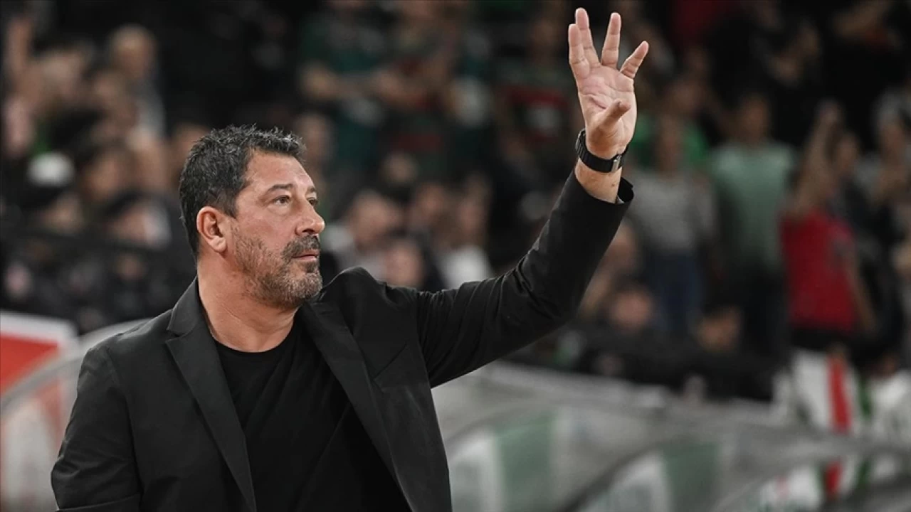 Karşıyaka stresli maçı kazanmasını bildi