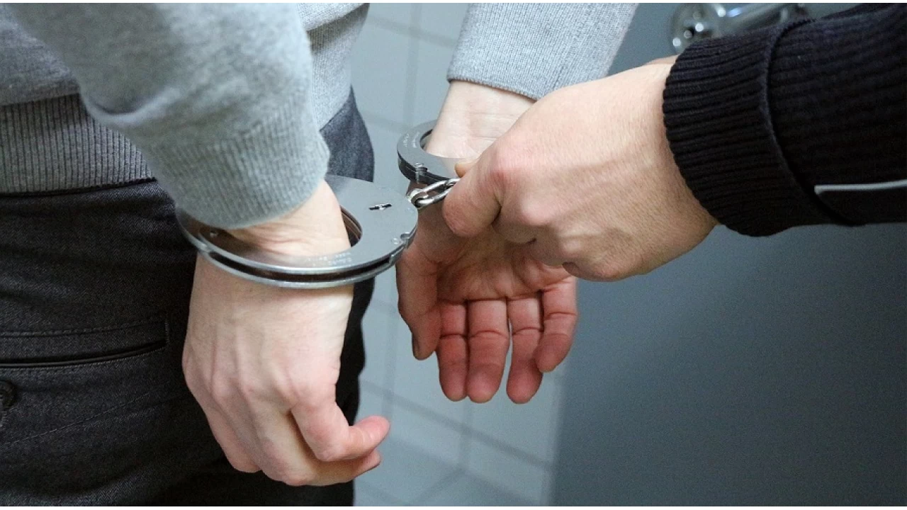 Kayseri'de 79 ya��ndaki 'torbac�' gen�leri zehirliyordu