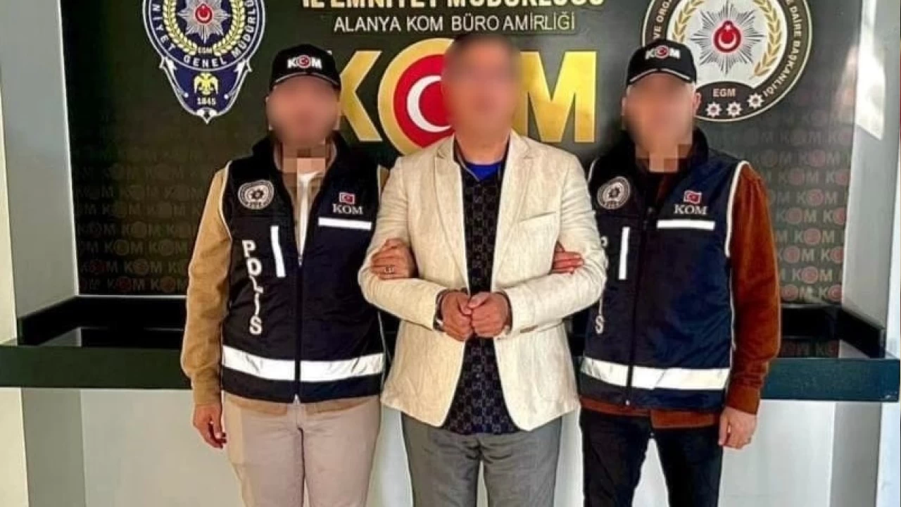 Kırmızı bültenle aranan şahıs Antalya'da yakalandı