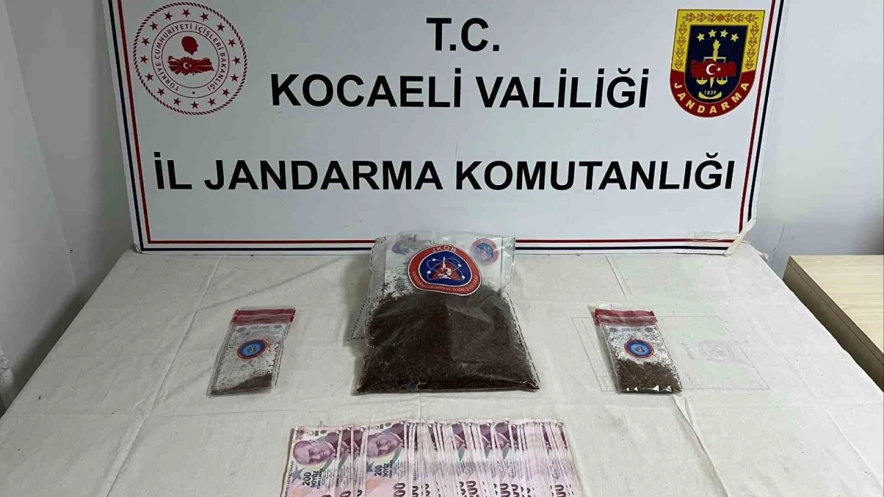 Kocaeli'nde uyuturucu operasyonu: 2 gzalt
