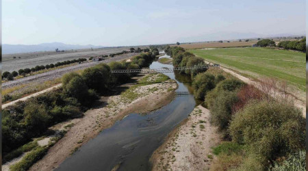 Kuraklık Büyük Menderes'i vurmaya devam ediyor