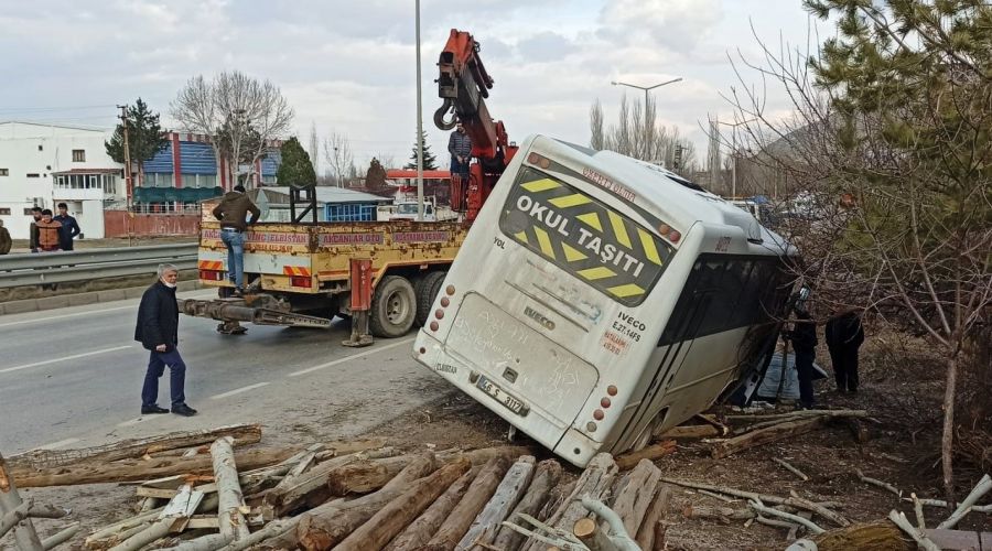 Lise öğrencisi feci şekilde can verdi