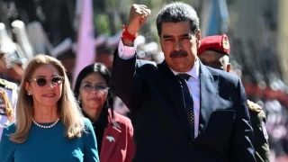 Maduro üçüncü dönemine başladı