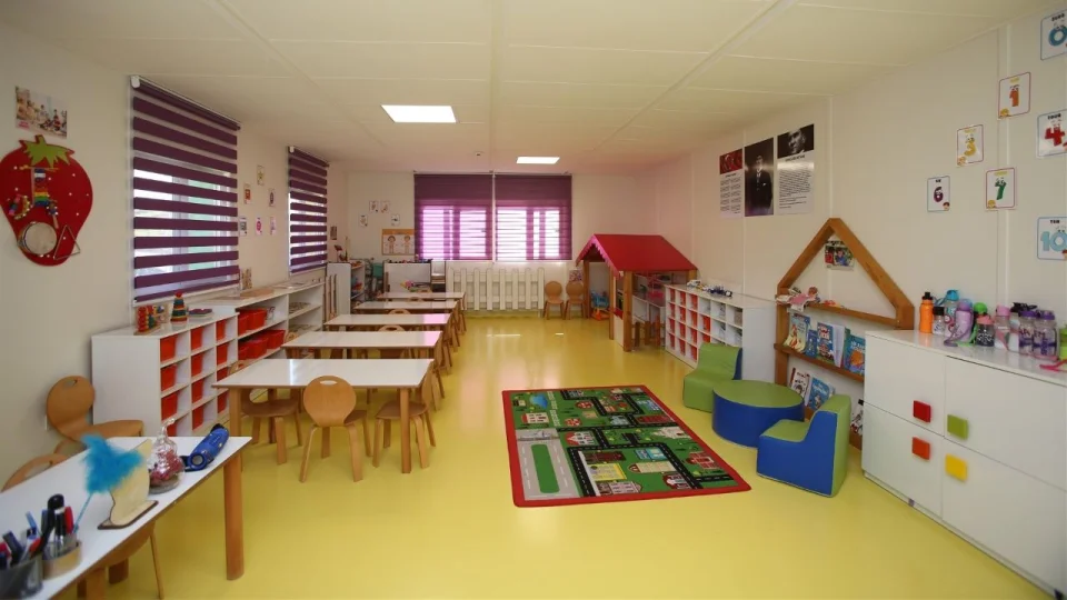"Mahalle kreşleri" hem ekonomiye hem eğitime nefes
