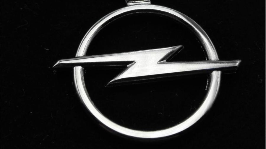 Mahkemeden sat�l�k 2014 model Opel Astra 