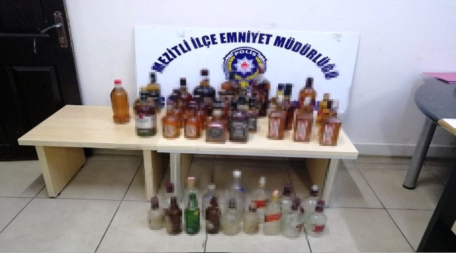 Mersin'de 30 �i�e sahte i�ki ele ge�irildi