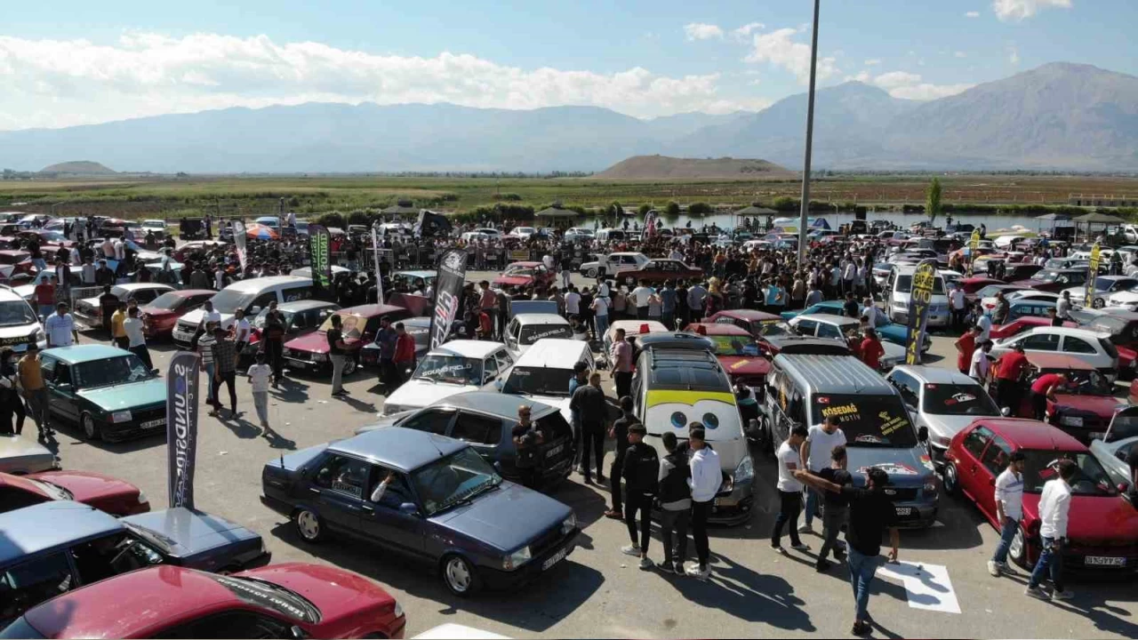 Modifiye tutkunları Erzincan'da buluştu