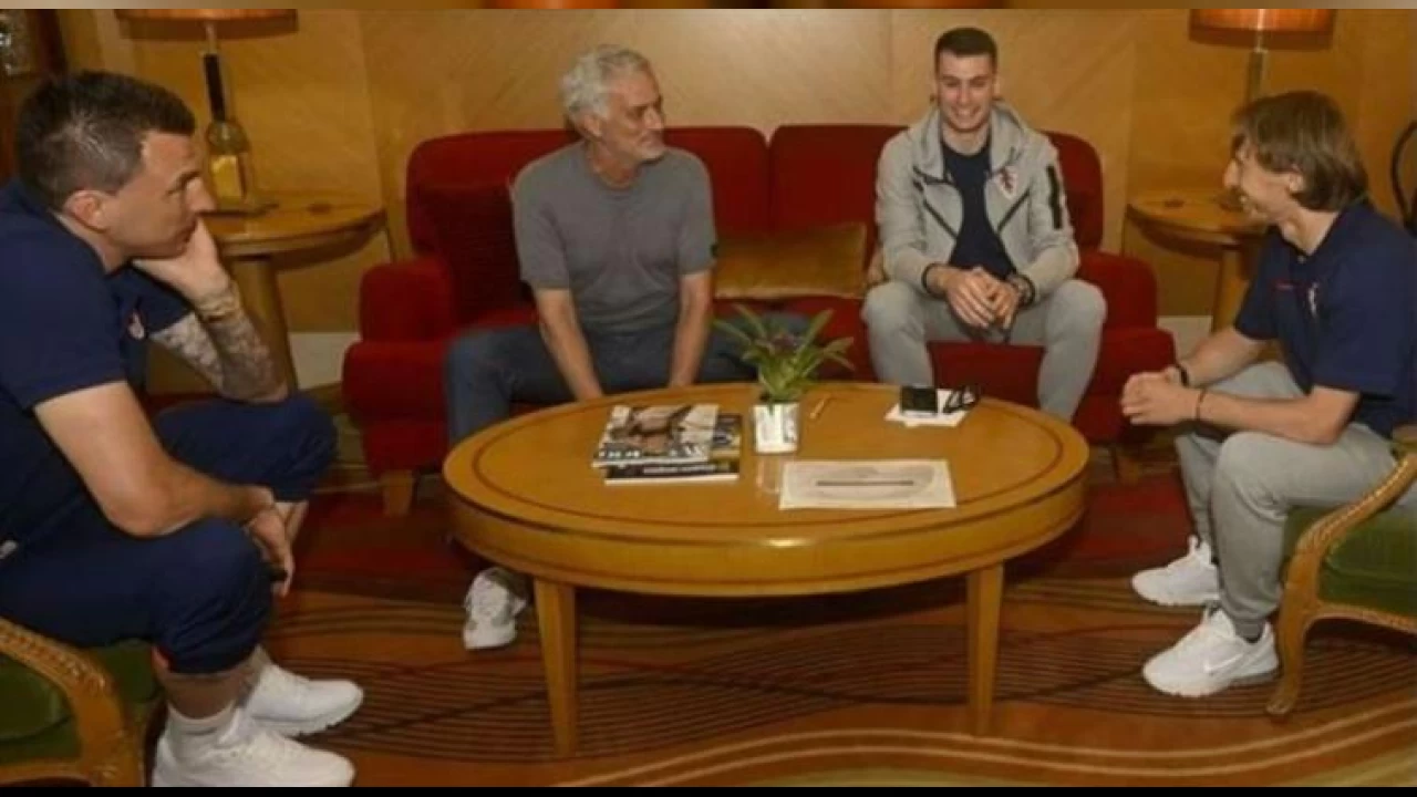 Mourinho Hırvat Milli Takım kampını ziyaret etti