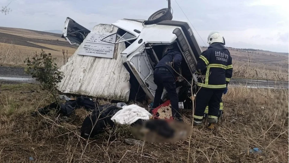 Muratl� - Tekirda� yolunda feci kaza: 1 �l�, 3 yaral�