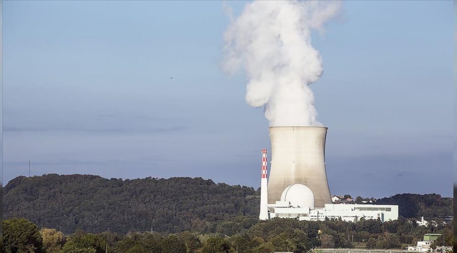OECD ülkelerinden kömür santrallerine darbe