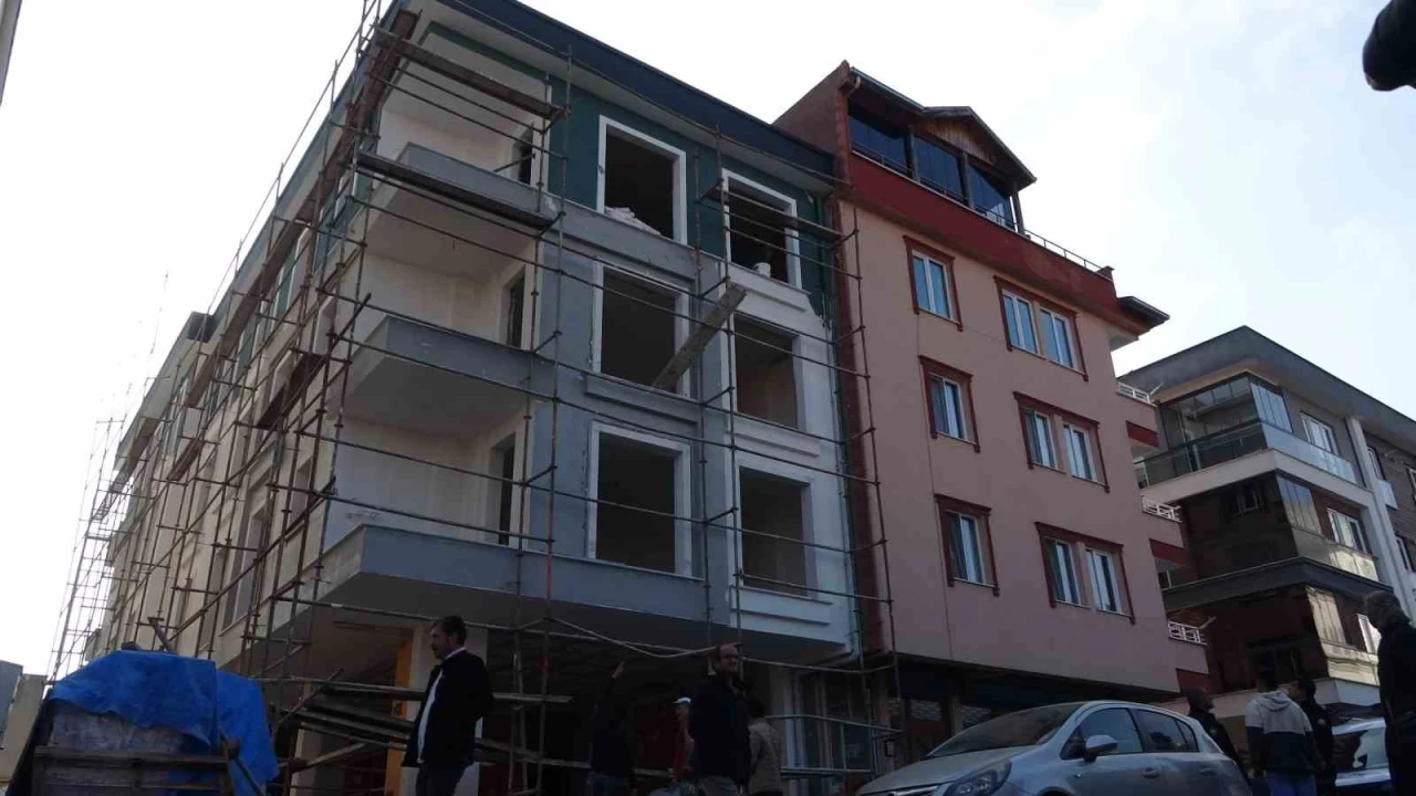 Ordu'da inşaattan düşen işçi yaralandı