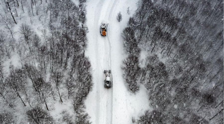 Ordu'da kar 2 metreyi aştı