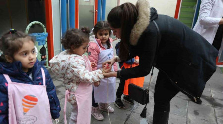 Oyuncak müzesinde bu yıl yaklaşık 10 bin çocuk topaçla tanıştı