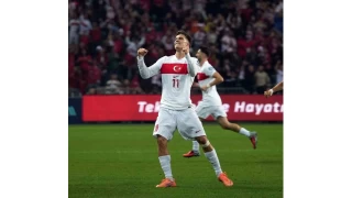 Parlayan yldz Kenan Yldz, milli takmdaki 5. goln at