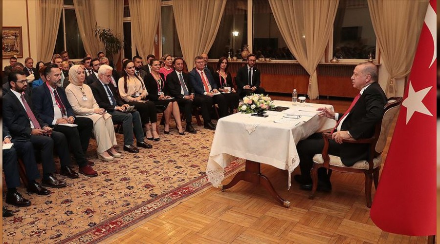 Pekin'de �nemli a��klamalar
