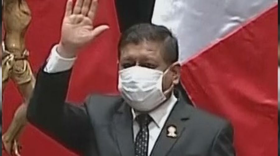 Peru Savunma Bakanı görevinden istifa etti