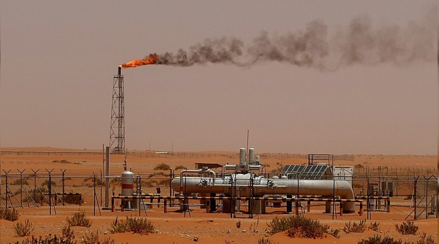 Petrol fiyatlar� t�rman��a ge�ti