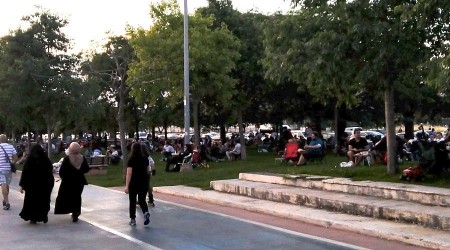Sahillere ve kıyı kesimlerine adeta insan akını